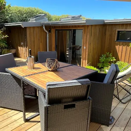 Holiday home Le Cabanon Acces Direct ! La Turballe